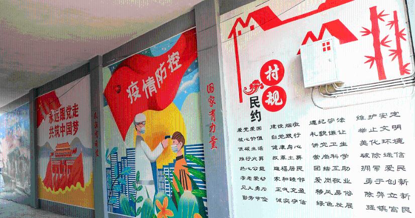 李亚鹏捡到宝了，小19岁妻子，为1岁女儿准备腊八粥，反被投喂